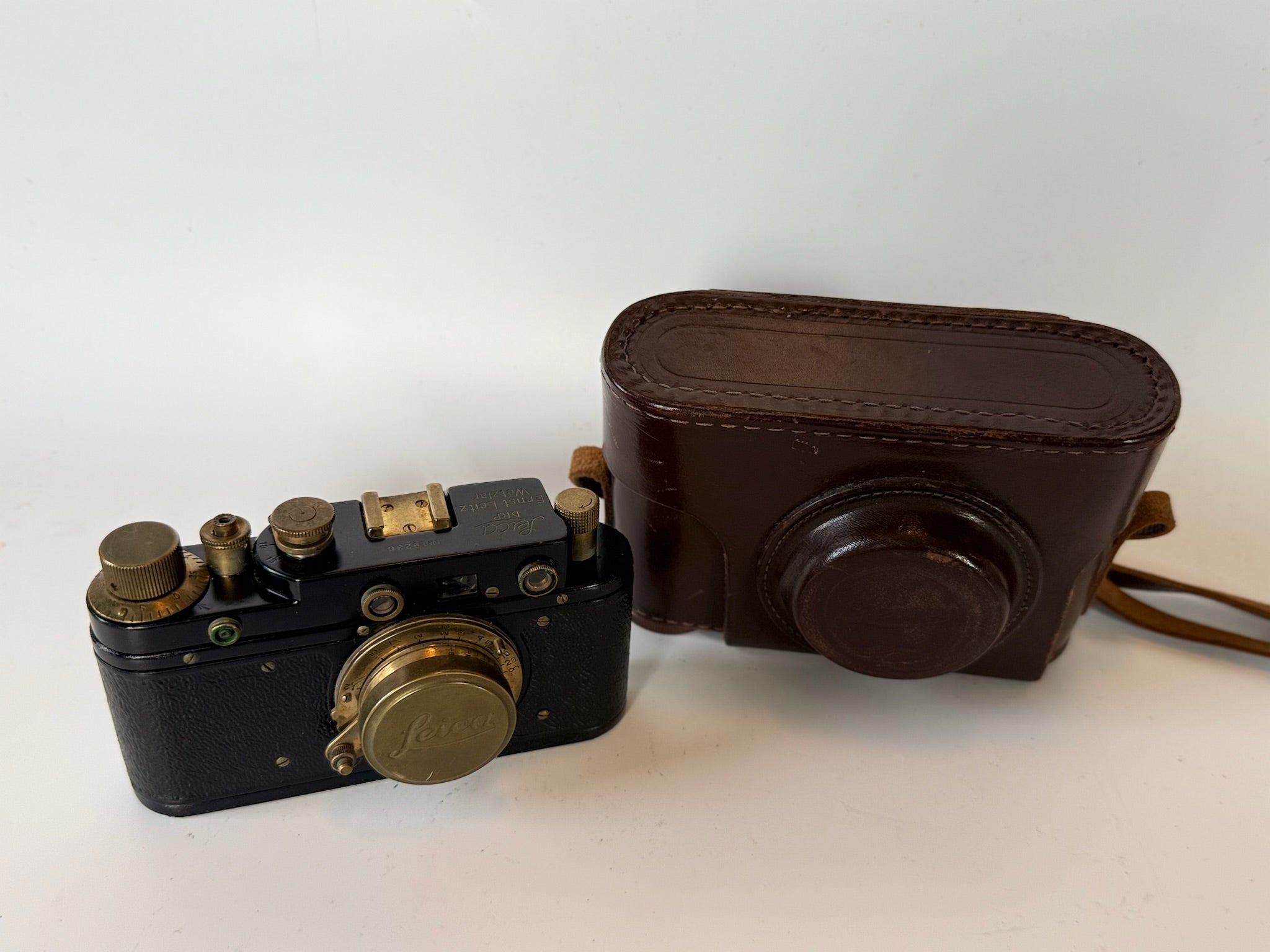 Leica D.R.P. Ernst Leitz Wetzlar Camera