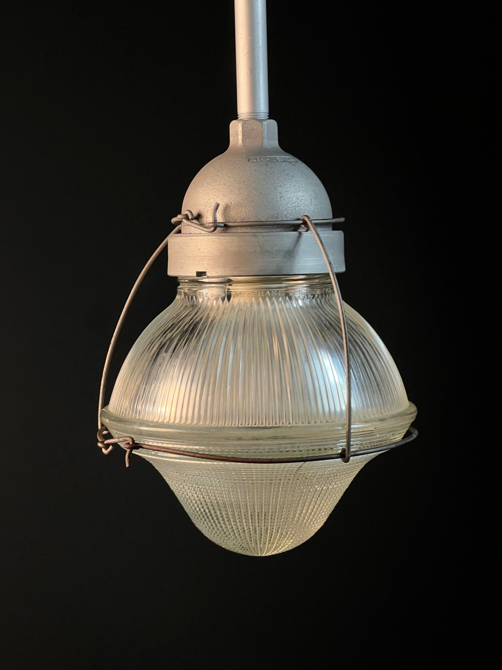 vintage holophane crows hinds acorn light